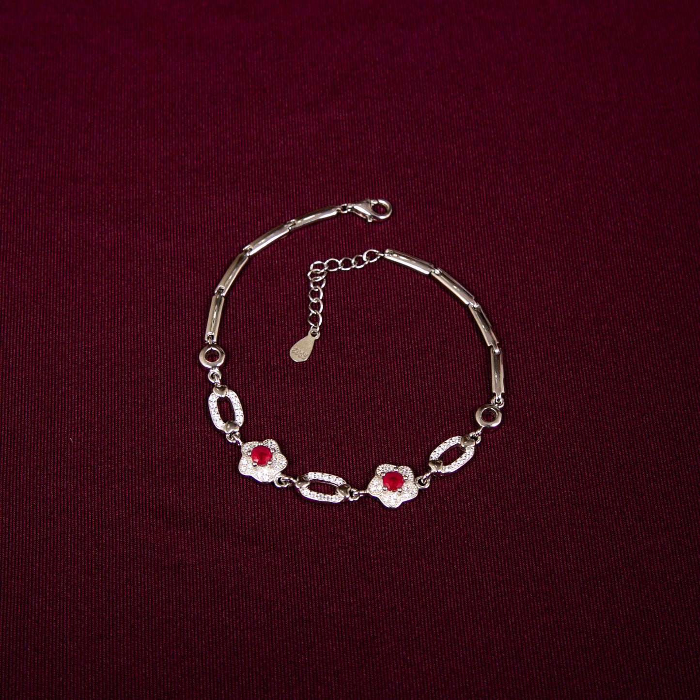 Traditional Floral Zircon Bracelet