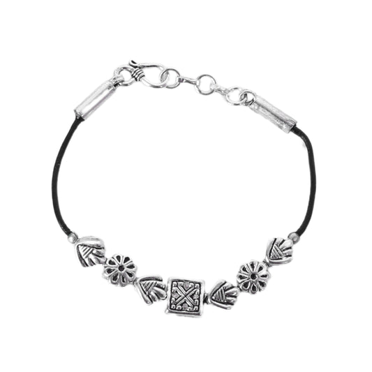 Traditional Floral Design Silver Bracelet