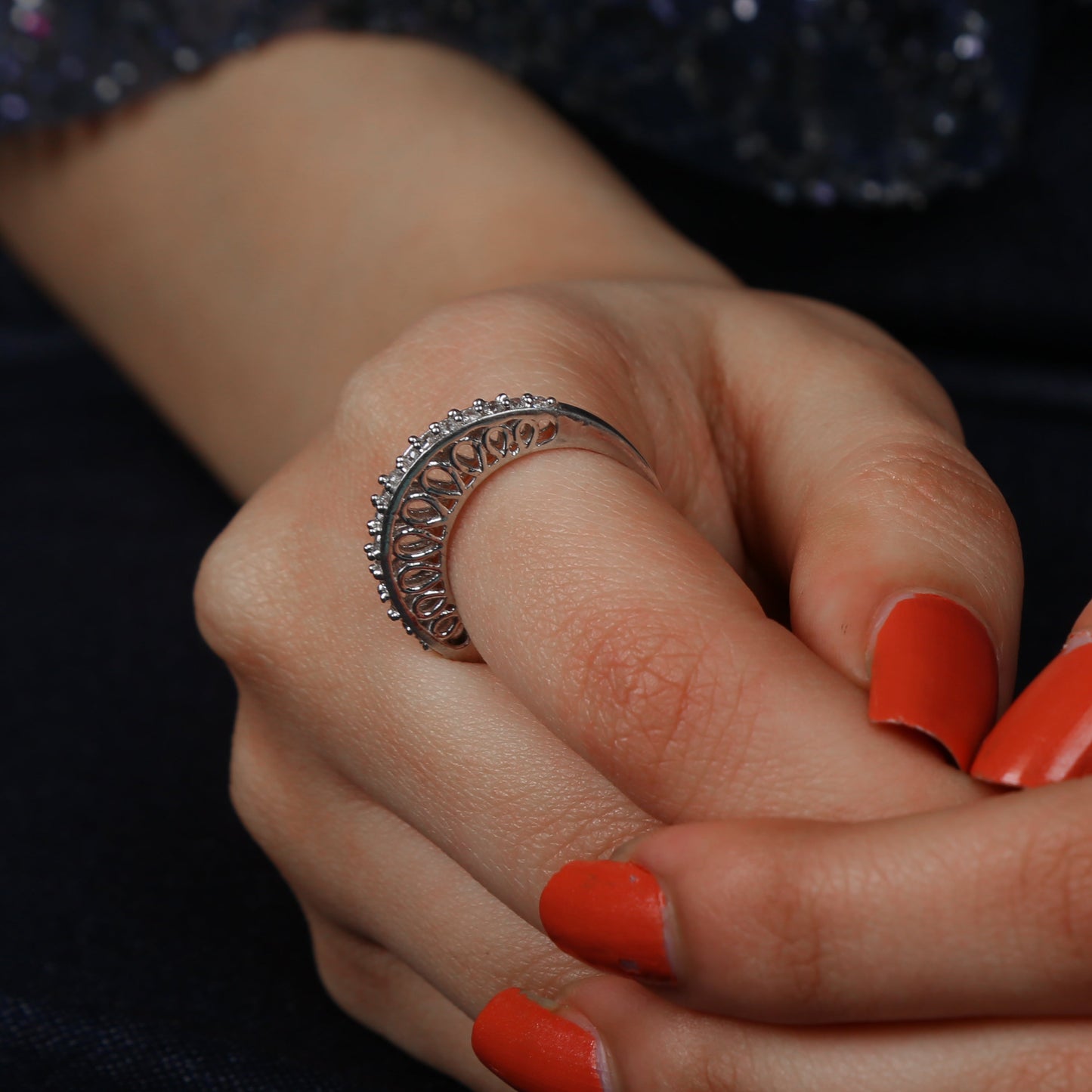 Simple And Aesthetic Zircon Ladies Ring