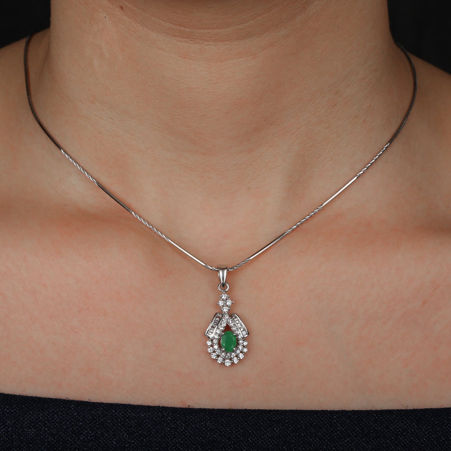 Floral Green Zircon Pendant Set