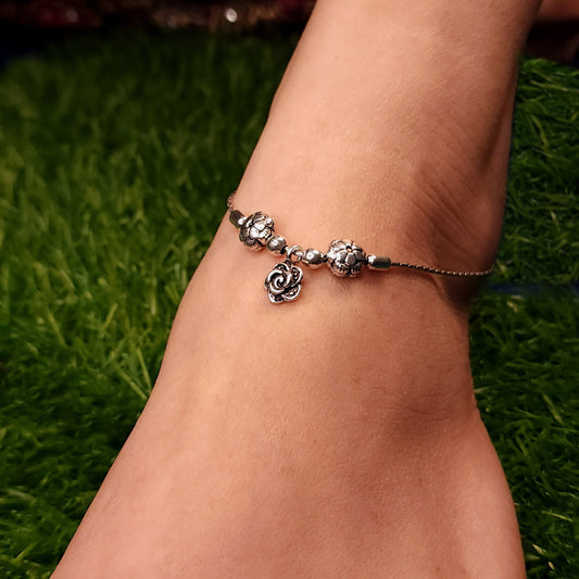 925 Silver Flower Hanging Chain Style Adjustable Anklet