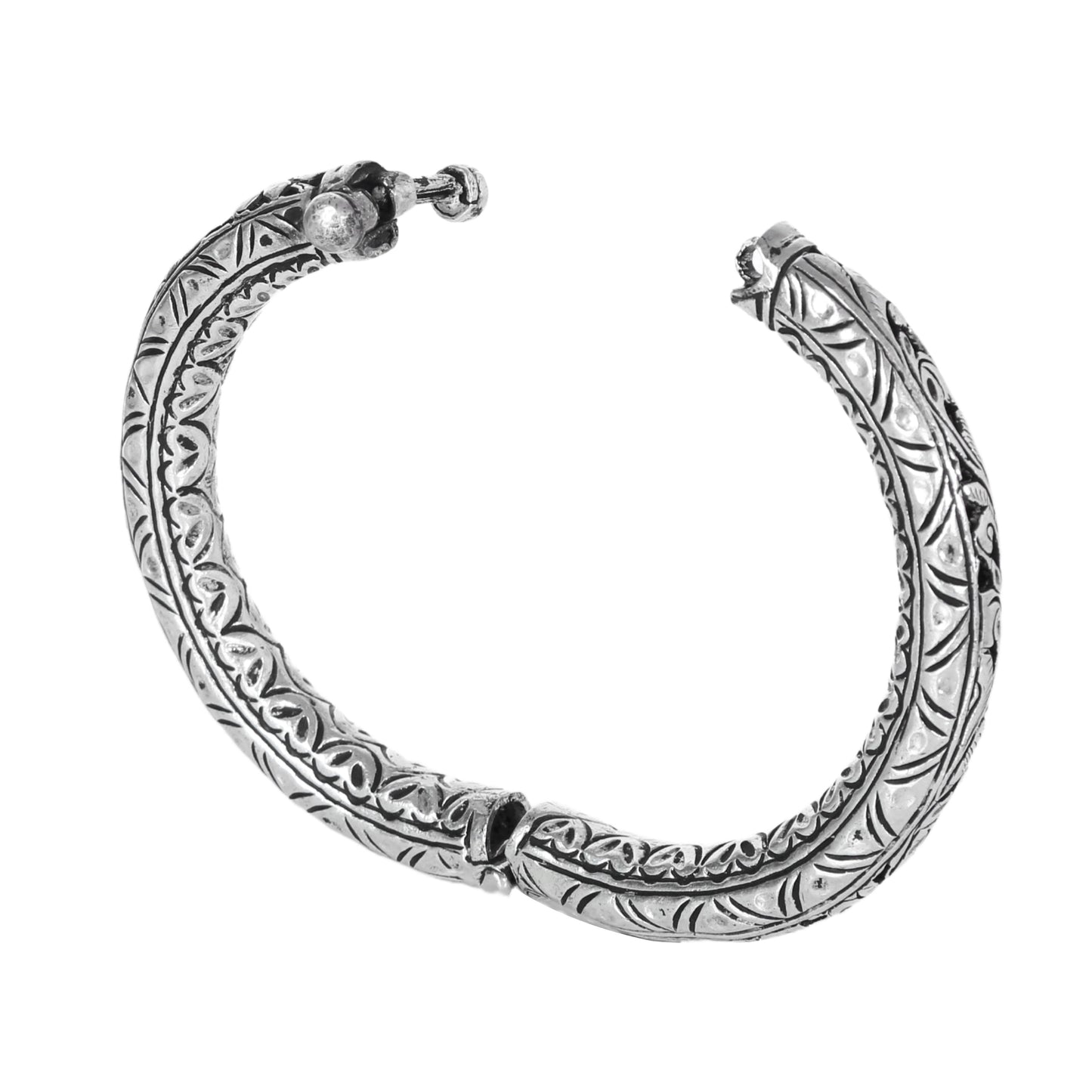 925 Silver Rava Work Floral Design Openable Bracelet