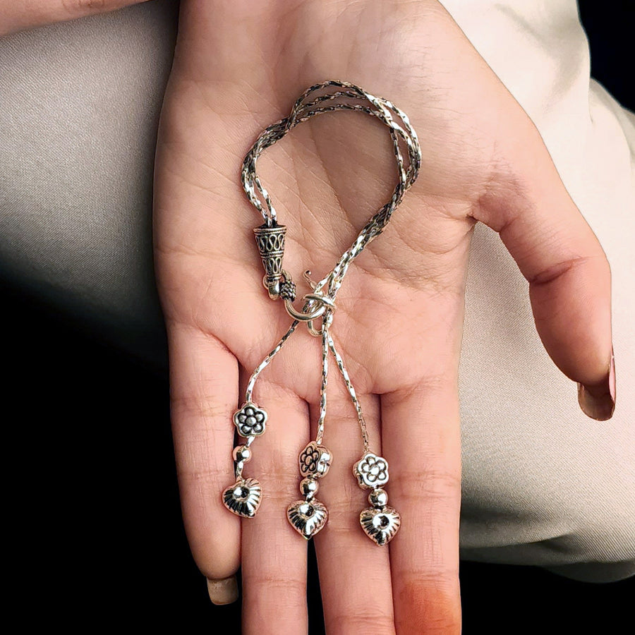 Chain Style Flower Heart Charm Hanging Motif Fusion Silver Bracelet