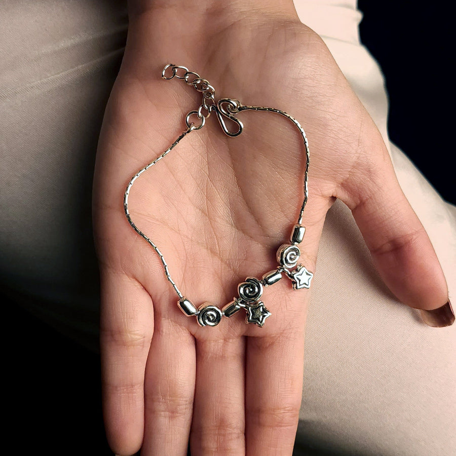 Chain Style Star Charm Hanging Motif Silver Bracelet